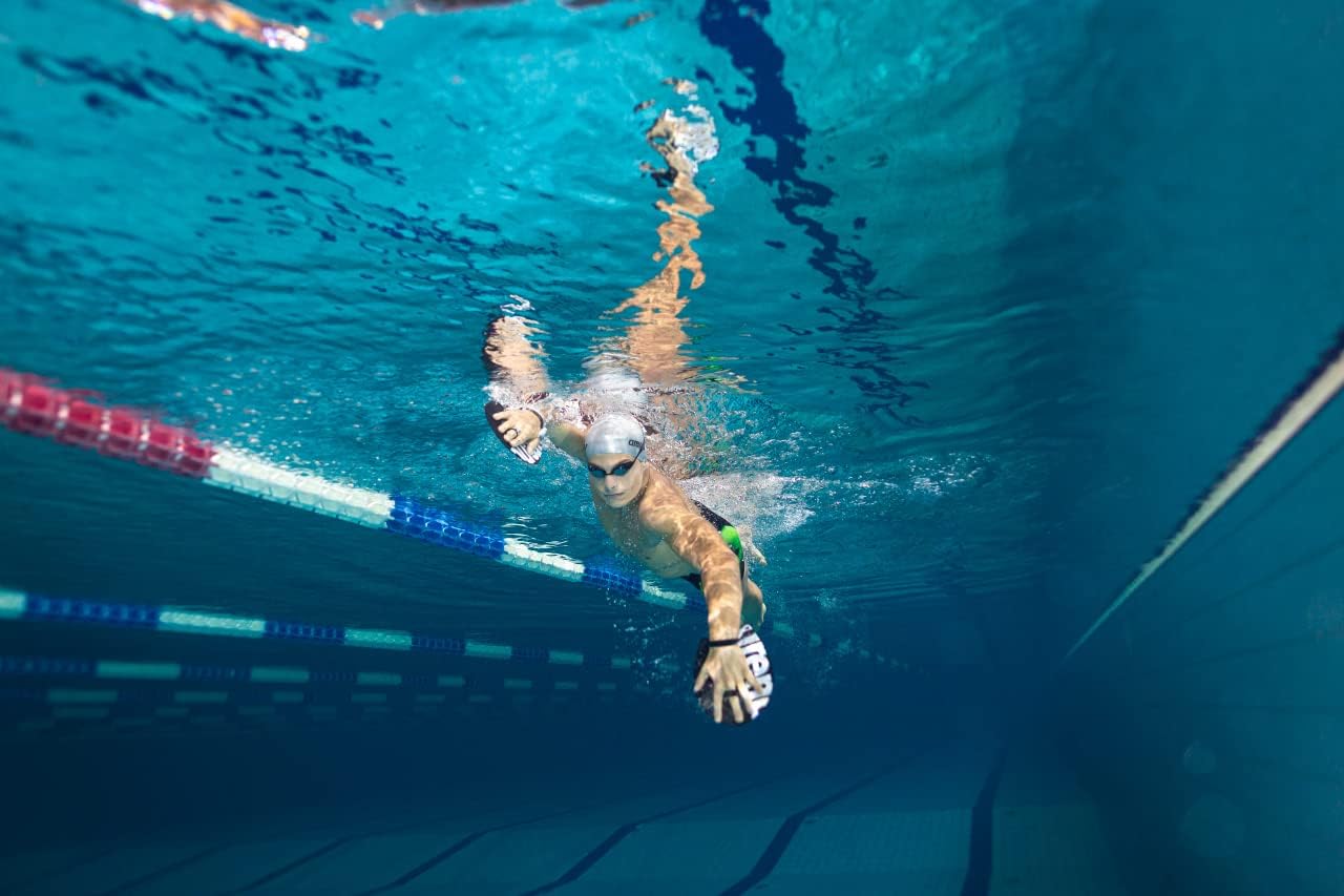 ARENA Tracks Mirror Goggles, FINA Approved Unisex Racing Goggles for Outdoor Swimming with Anti-Fog, UV Protection & Adjustable Fit
